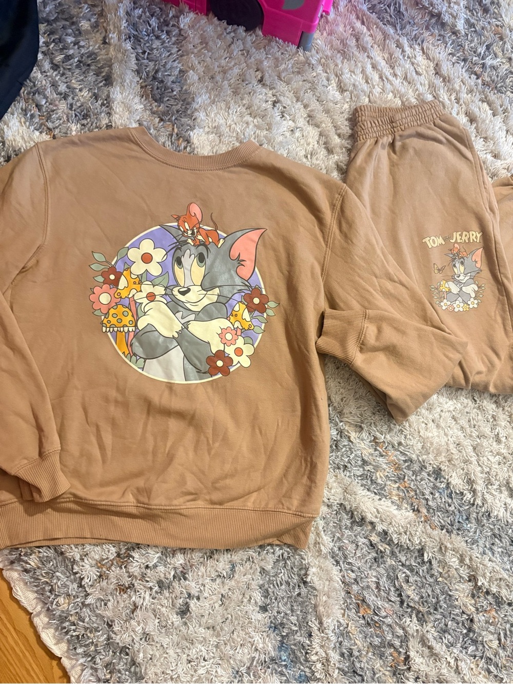 Tom & Jerry Graphic Sweatshirt and Joggers Set - Brown